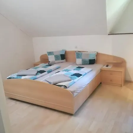 Ein Schoener Panorama Blick 아파트 *